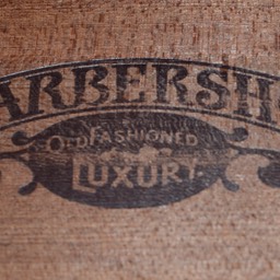 BarberShop Box Logo 1