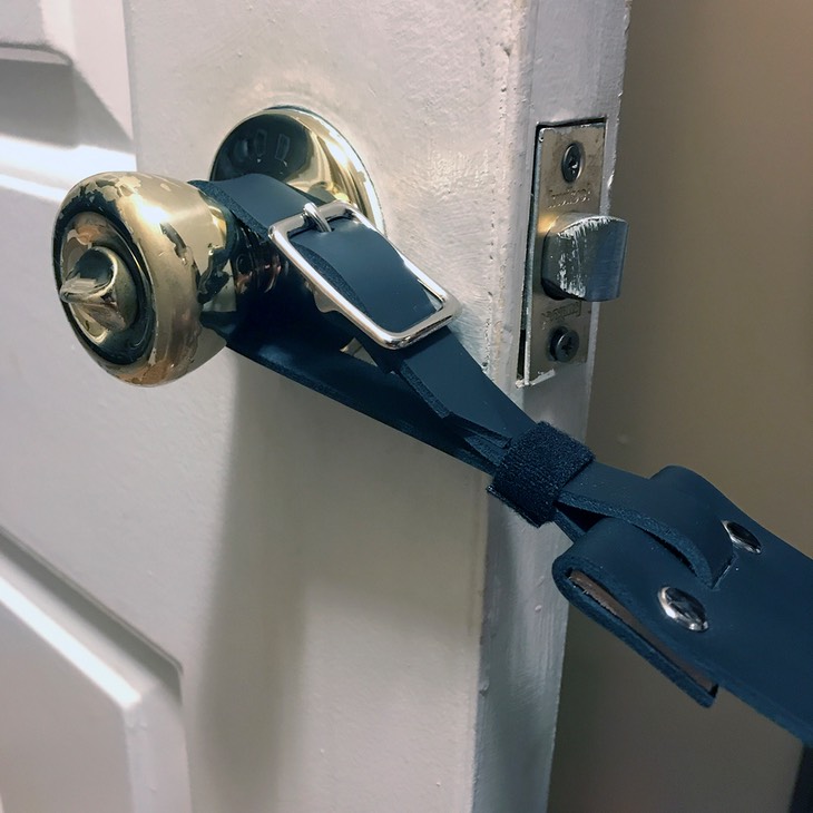 Travel Door Knob 1.jpg